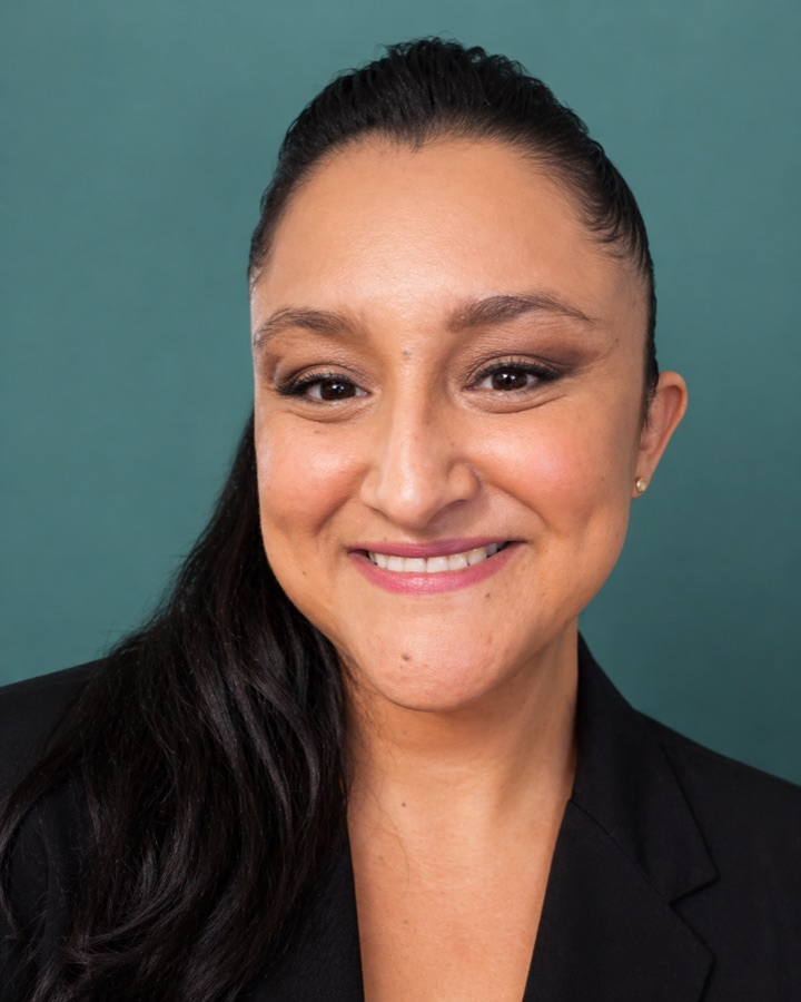 Dra. Elizabeth Lagunes Lara